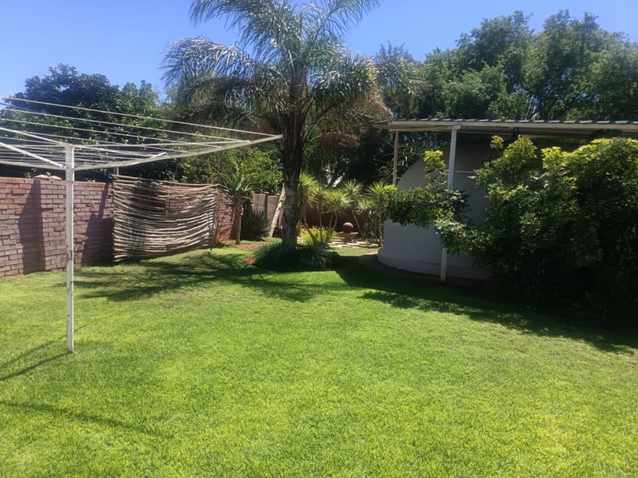 3 Bedroom Property for Sale in Verwoerdpark Northern Cape